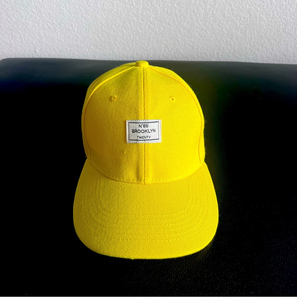 * Never Worn* Yellow Hat